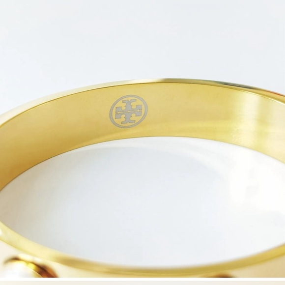 š Tory Burch Authentic Bracelet At Awesome Prices To Buy Now & Save - Picture 13 of 14